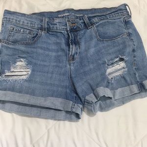 light wash ripped jean shorts